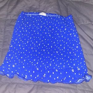 Others follow scrunch skirt